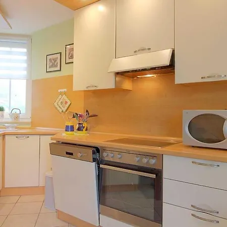Lt 33 Achteckhaus Manu Holiday home Dorumer Neufeld